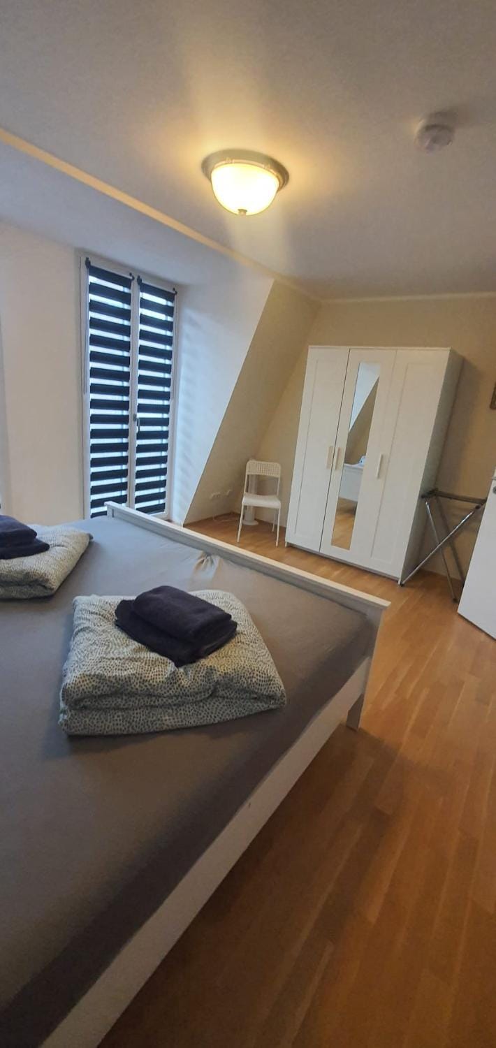 Trafford Sky Homes Apartment in Leipzig