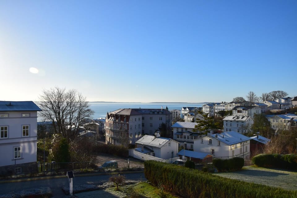 City view, Garden view, Sea view