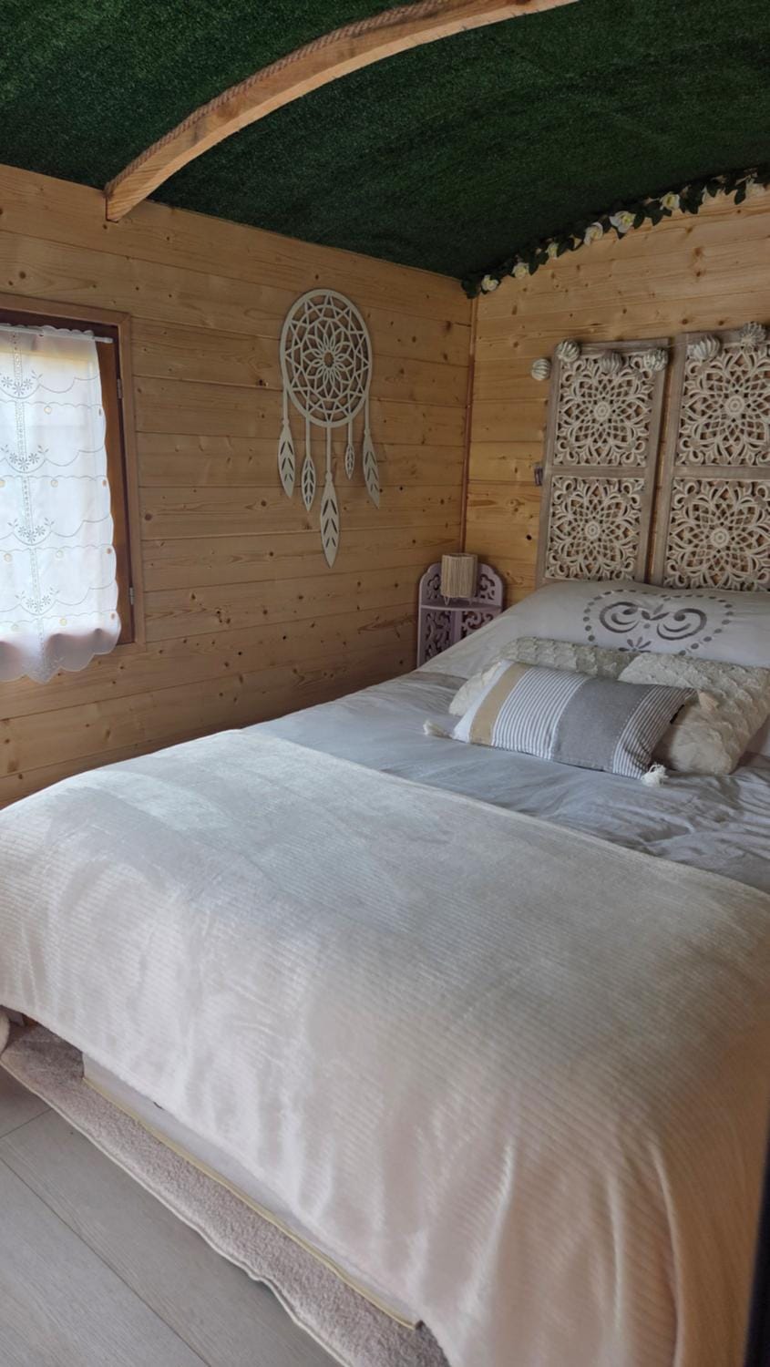 Un aparté bohême "La Roubane" Bed and Breakfast in Pays de la Loire