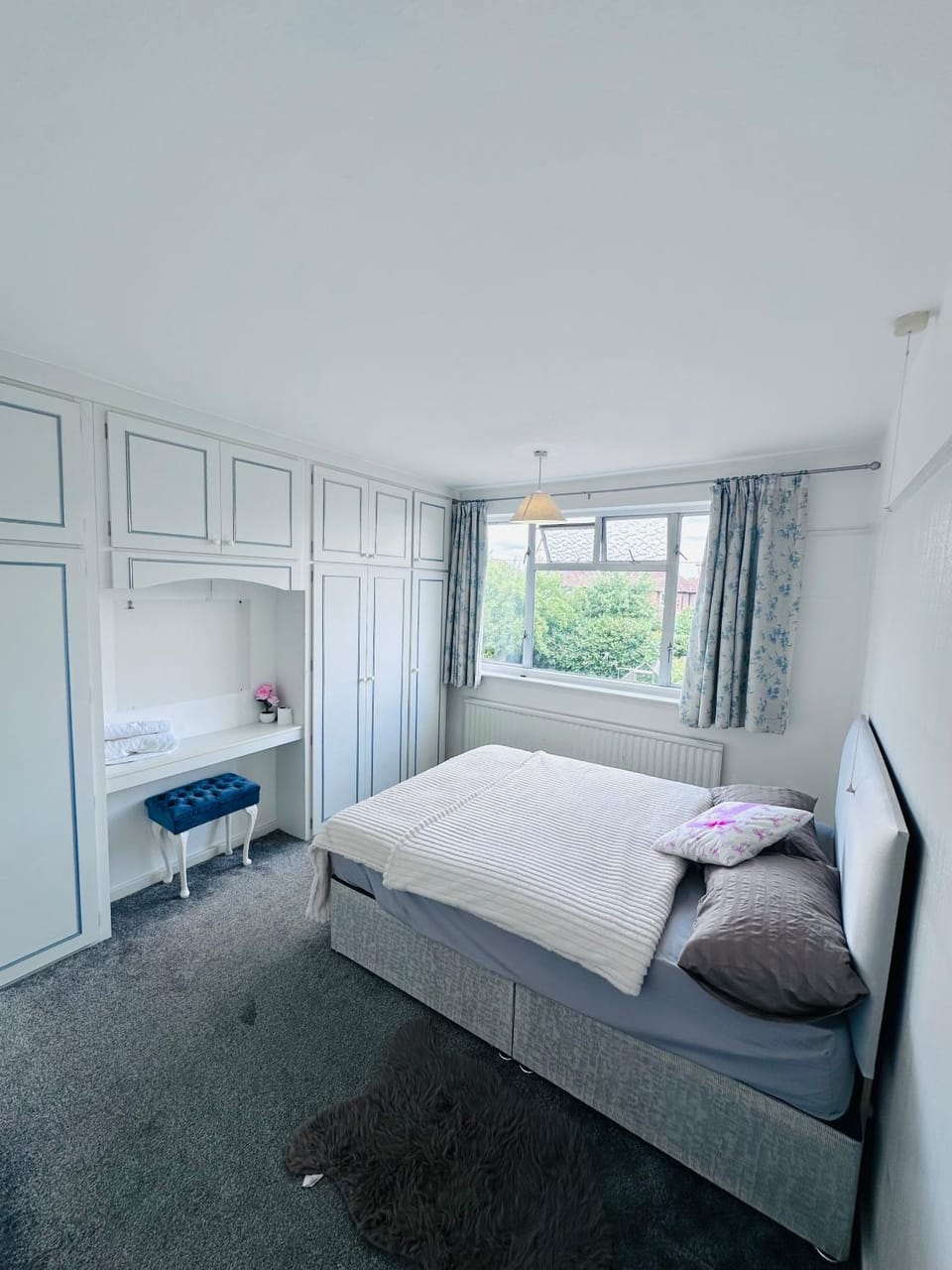 Double Room Near Wollaton Park, QMC & University Vacation rental in Nottingham