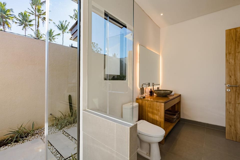 Toilet, Bathroom