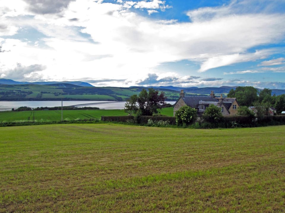 Property building, Mountain view, Sea view