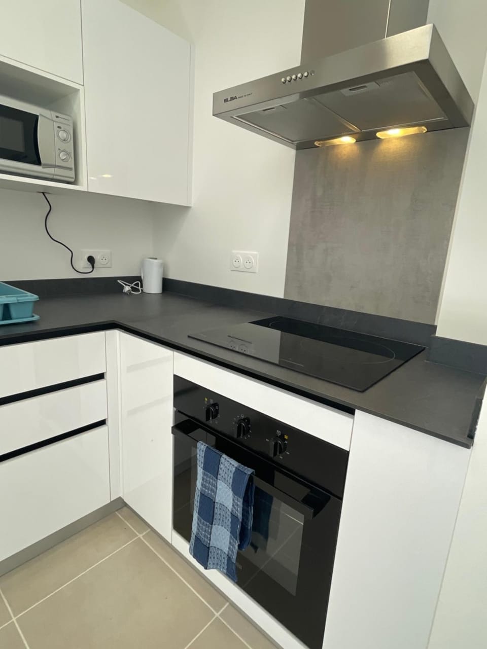 Kitchen or kitchenette, stove