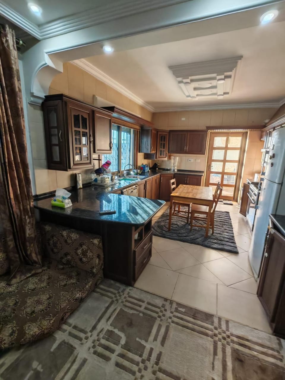 شقه سووووبر ديلوكس اربد حي التخصصي 220 متر Apartment in North District