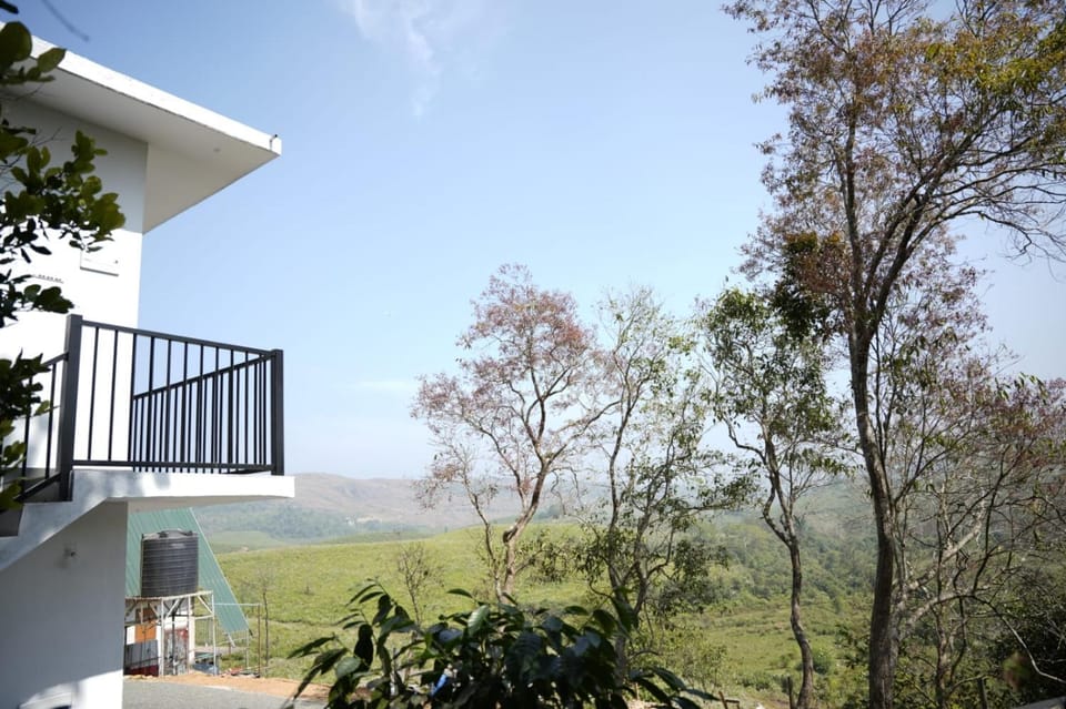 Vagamon leafhill mountain view holidays Nature lodge in Kerala