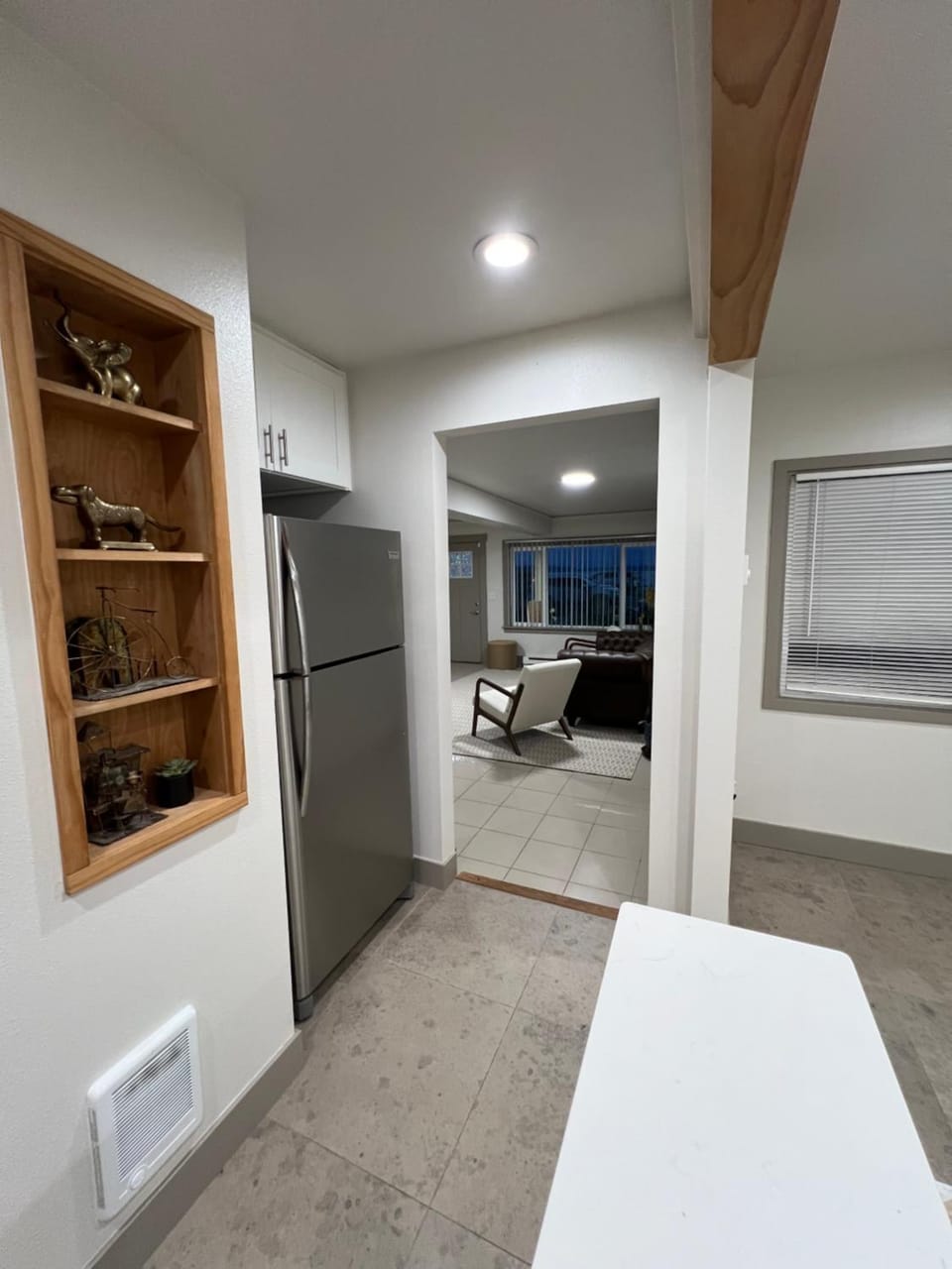 Driftwood Alki Beach House Apartment in Seattle