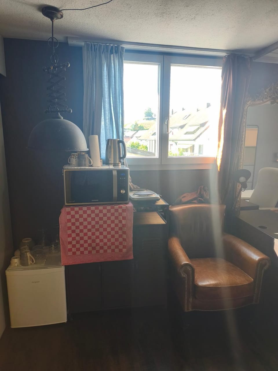 Peaceful room with private bathroom TV Wi-Fi free Parking Near Brugg Baden Zürich Apartment in Aargau, Switzerland