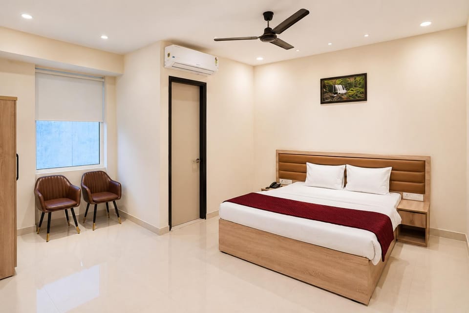 Hotel 33 Inn Hotel in Uttar Pradesh