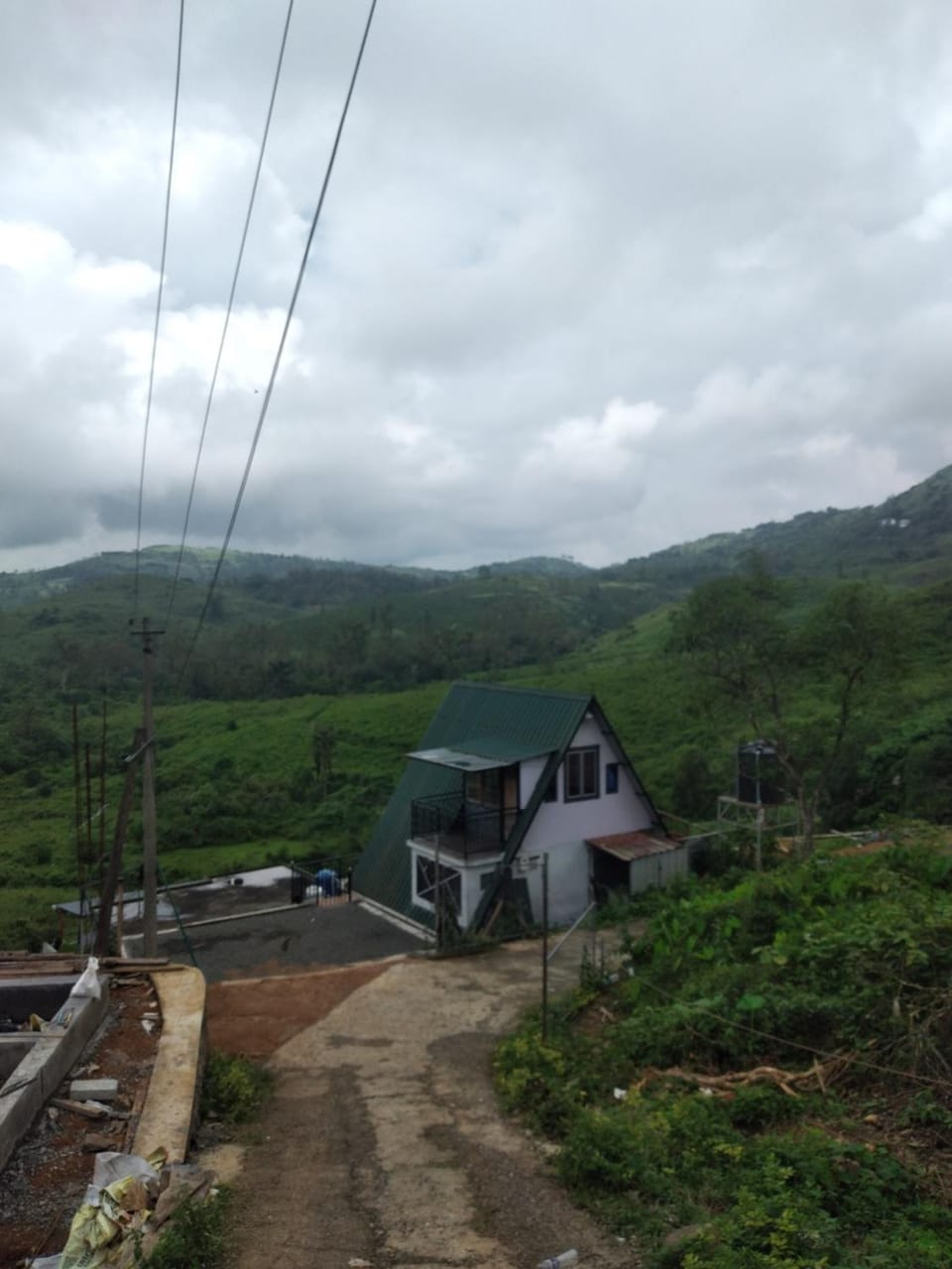Vagamon leafhill mouthing view holidays Nature lodge in Kerala