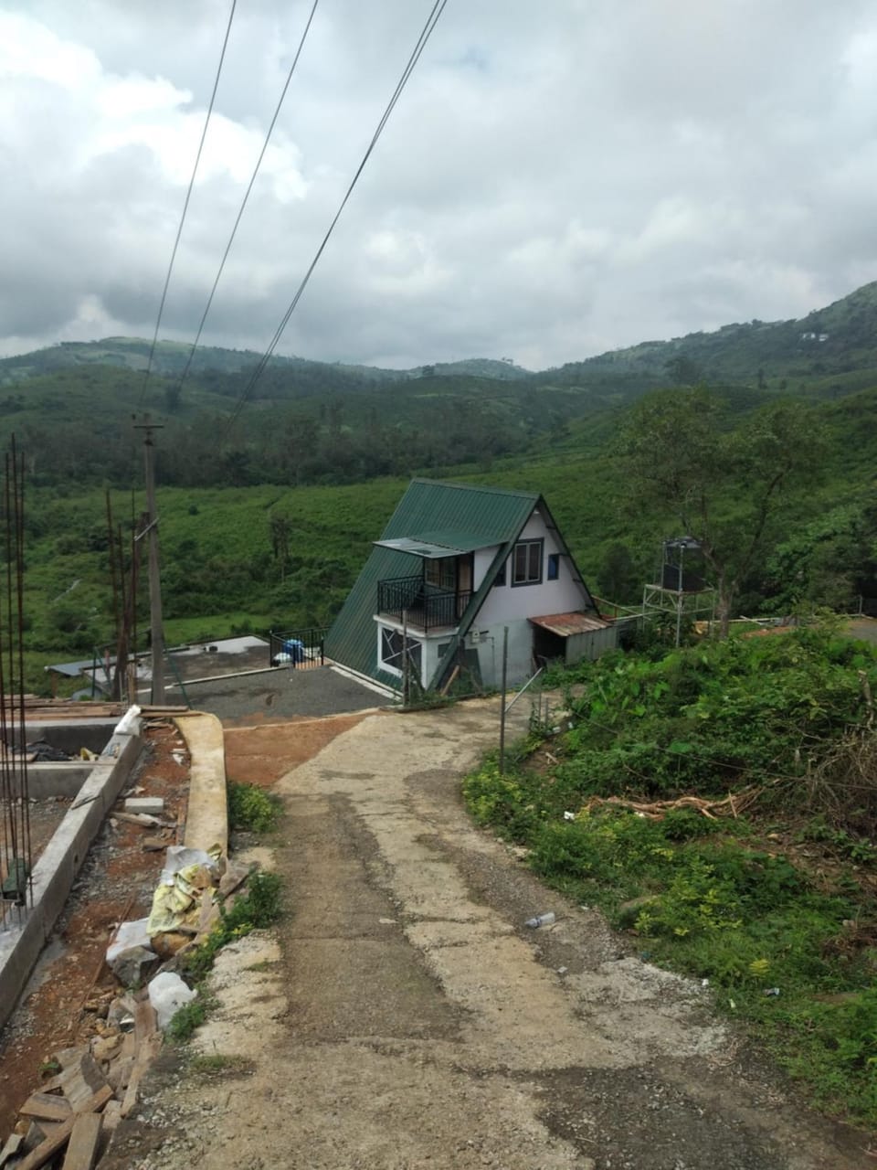 Vagamon leafhill mouthing view holidays Nature lodge in Kerala