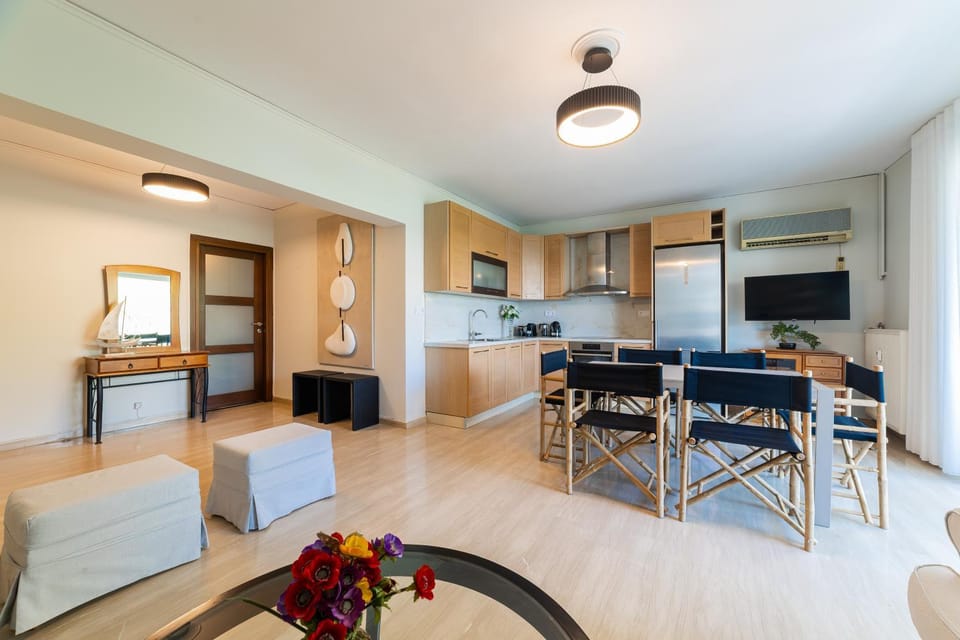 X20 Apartment in Glyfada Center Apartment in South Athens