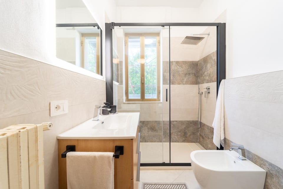 Shower, Toilet, Bathroom, bidet