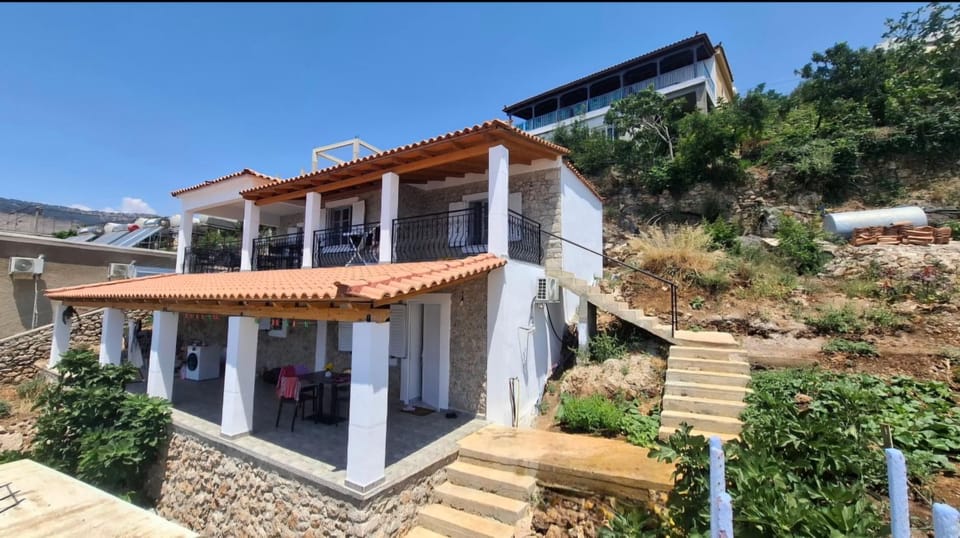 Petra Mare Suite Apartment in Vlorë County, Albania