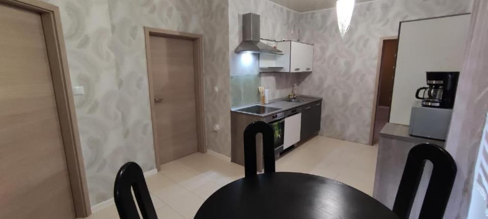 "Fürstenhaus-2" Business Apartment, 3-ZKB, OG, Balkon, Hofgeismar-Zentrum Apartment in Hesse