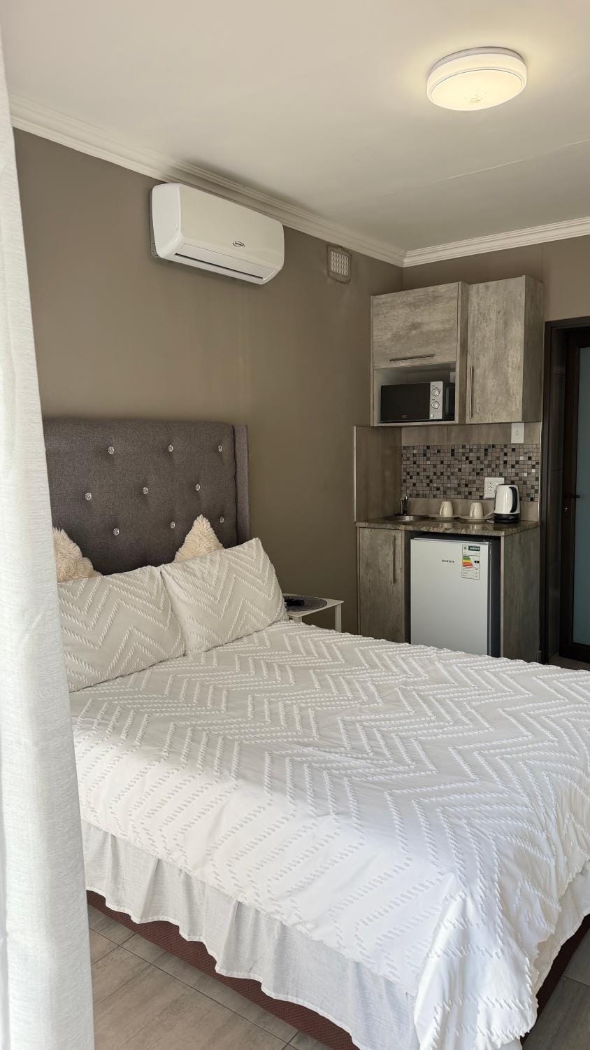 The Cozy Room in Cimbebasia Apartment in Windhoek