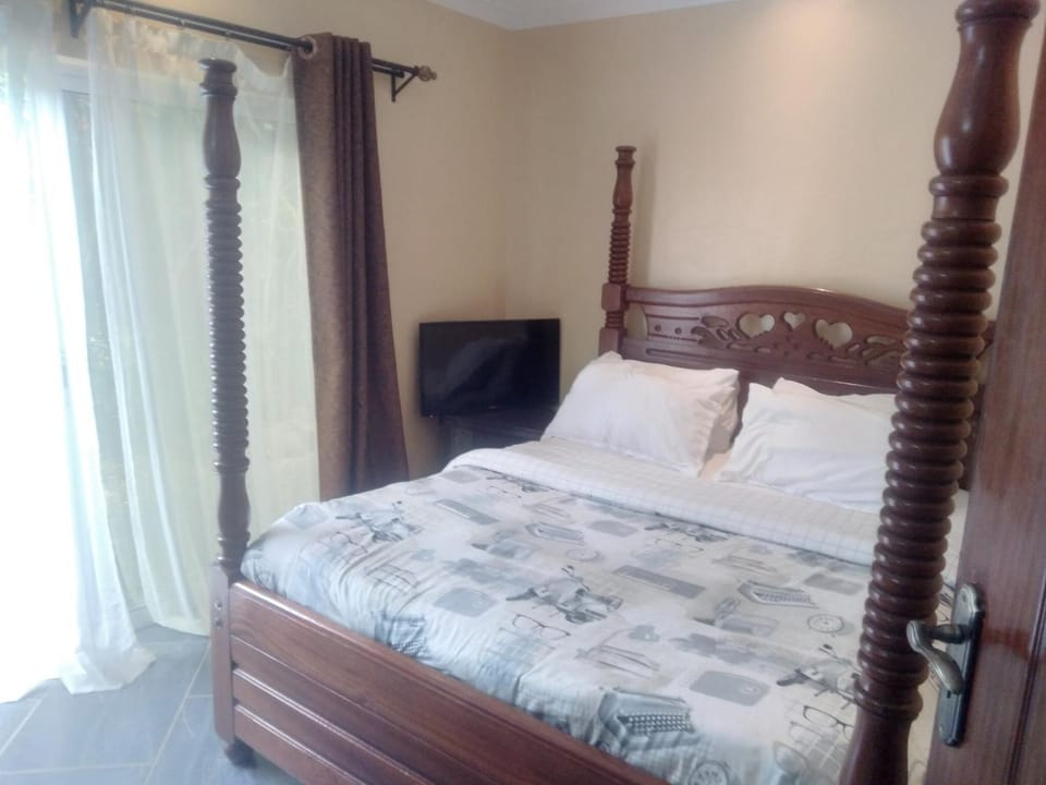 NAIROBI STAR Airport INN Bed and Breakfast in Nairobi