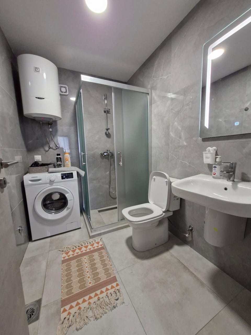 Trendy Skopje Center with free garage Apartment in Skopje