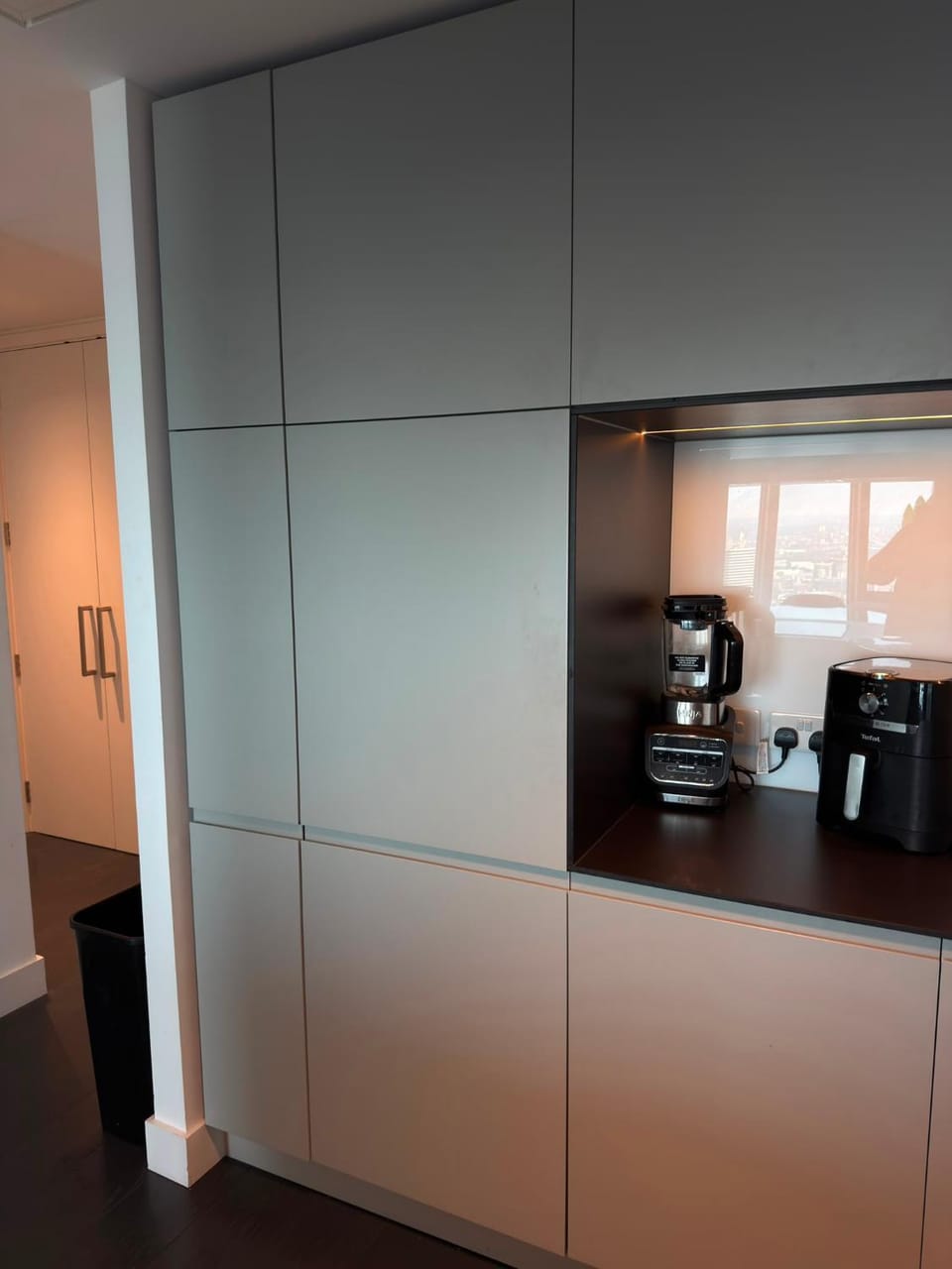Amory Tower 2B2B Hight Floor Apartment in London