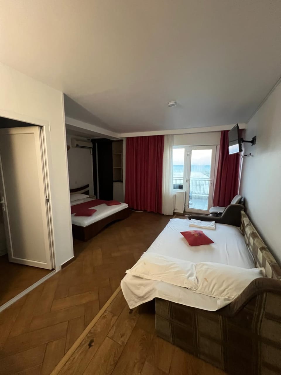 Vila Viki Hotel in Constanța County