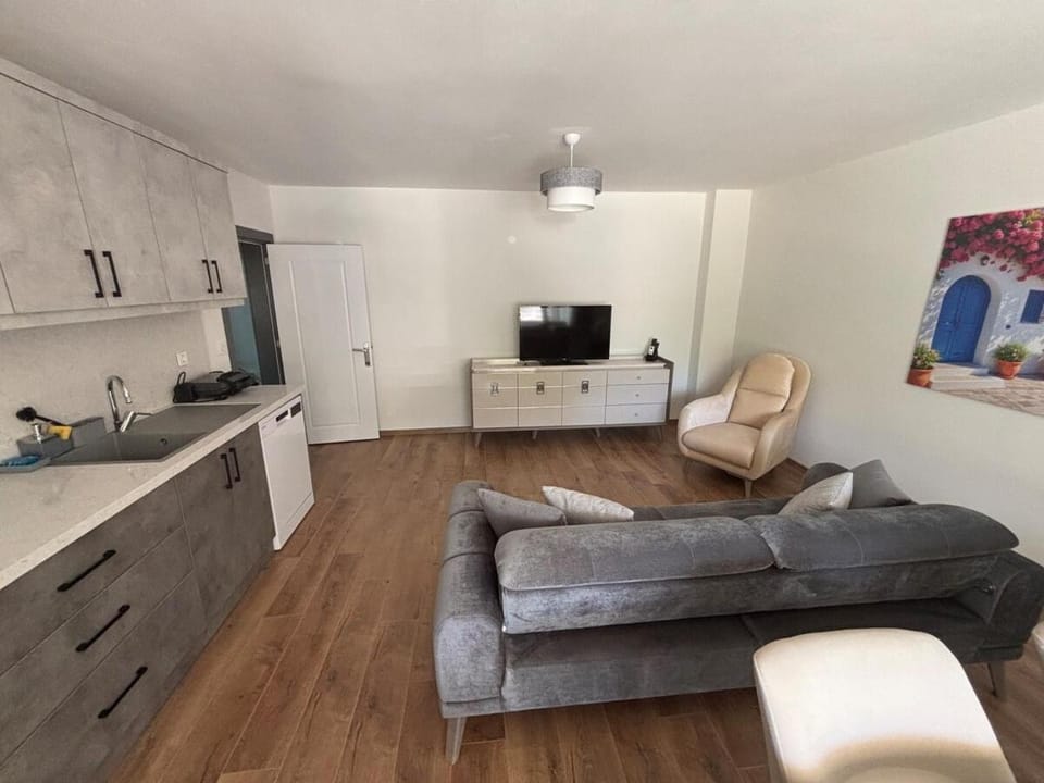 Istanberry Kusadasi - Ladies Beach Premium Terrace Apartment Apartment in Kusadasi
