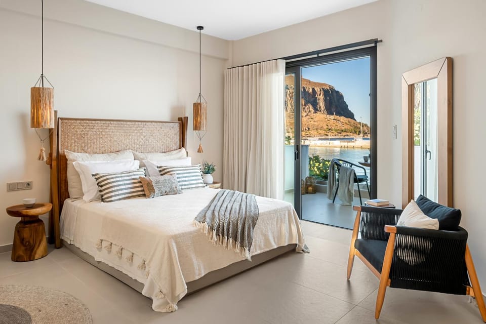 Gaia-Castle vista Apartment in Islands