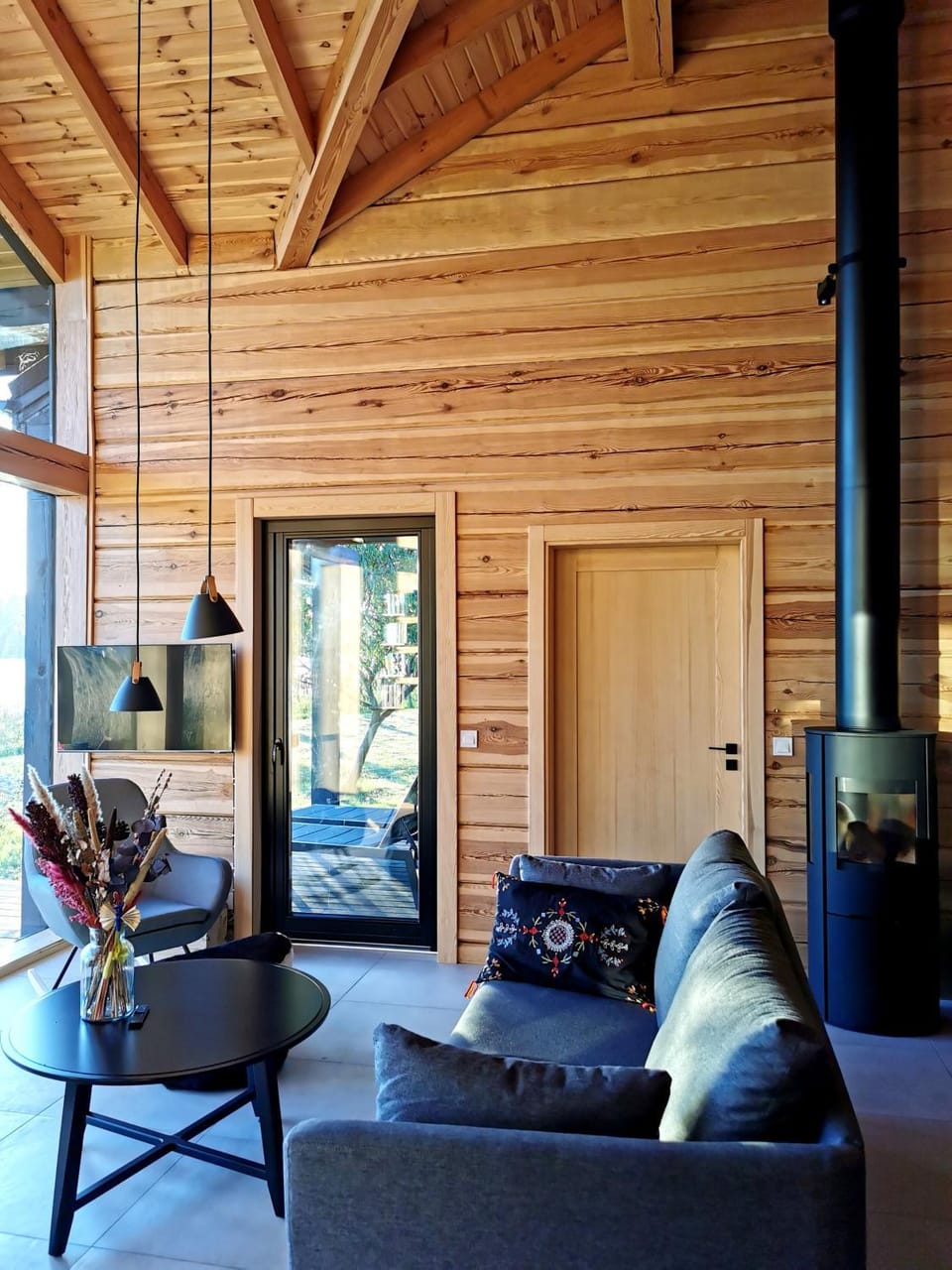Lakehouse Nero House in Poland