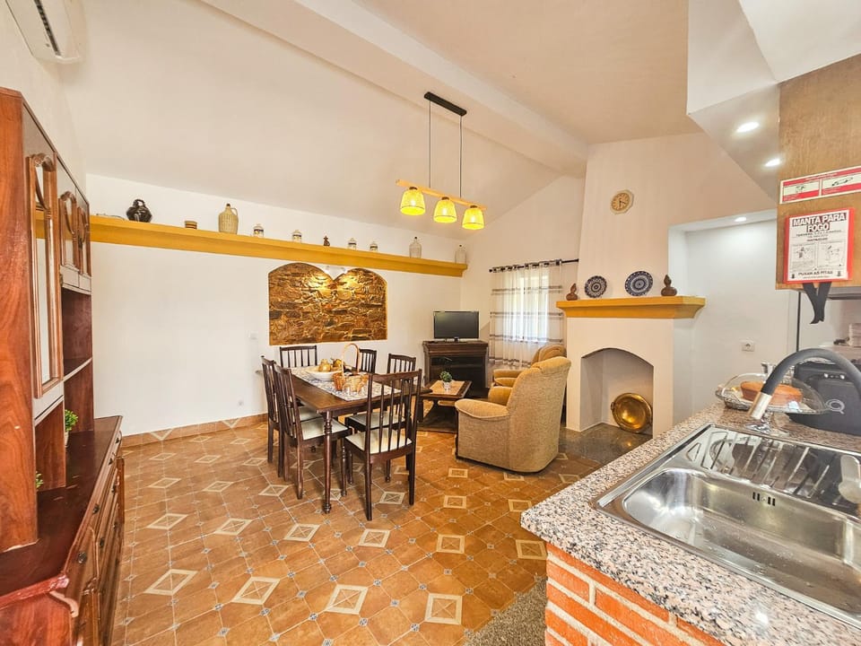 O Rossio House in Extremadura, Spain