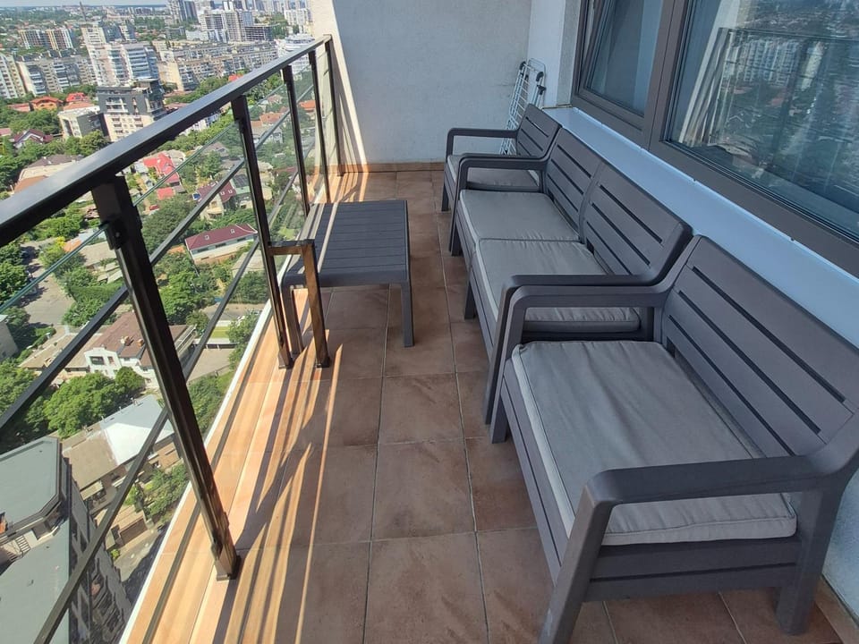 Patio, Day, View (from property/room), Balcony/Terrace, Seating area