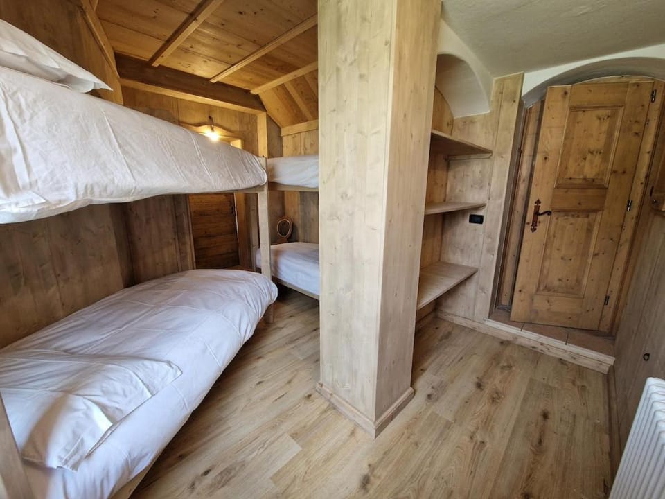 Dolom Stube apartment-lodge on the ground floor Apartment in Veneto