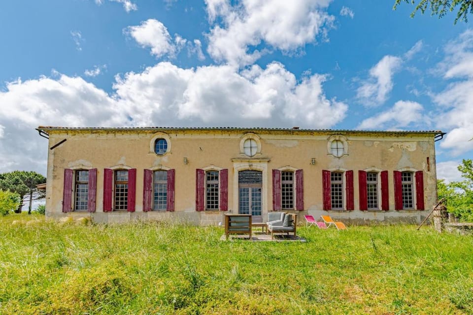 Property building, Garden view