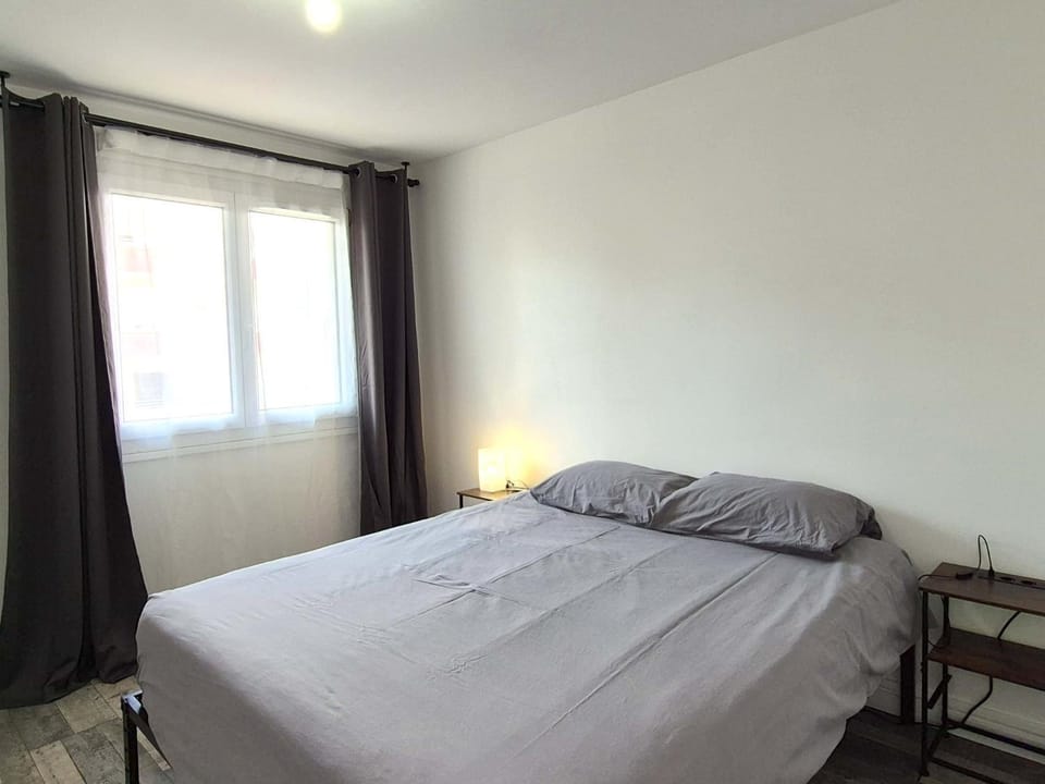 Varna - Reims proche centre-ville Apartment in Reims