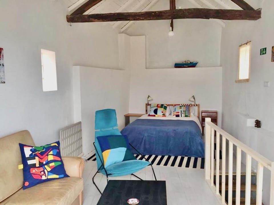 Living room, Bedroom