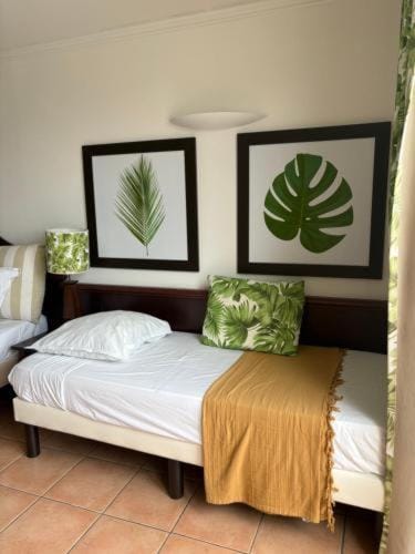 2 apparts Les Saintes 34 & Barbade 35 st-luce Apartment in Sainte-Luce