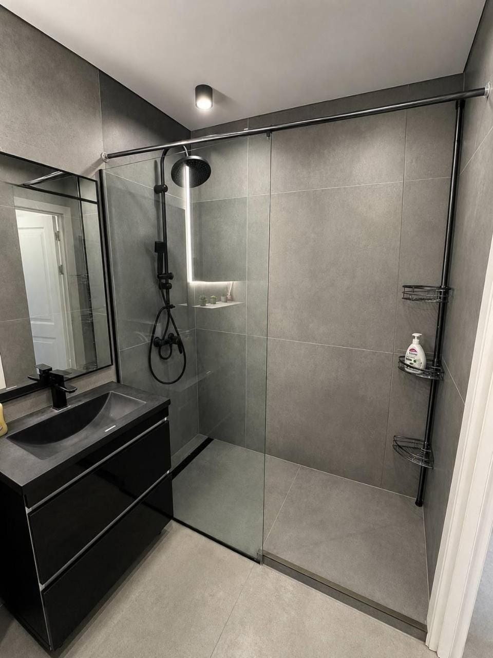 Shower, Bathroom