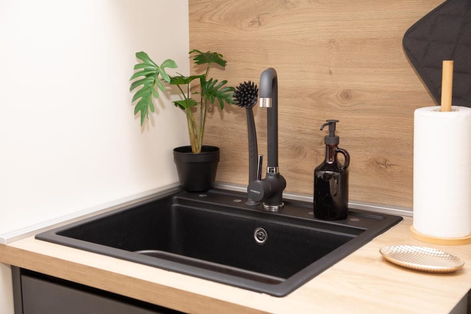 Communal lounge/ TV room, Kitchen or kitchenette, Kitchen or kitchenette, Communal kitchen
