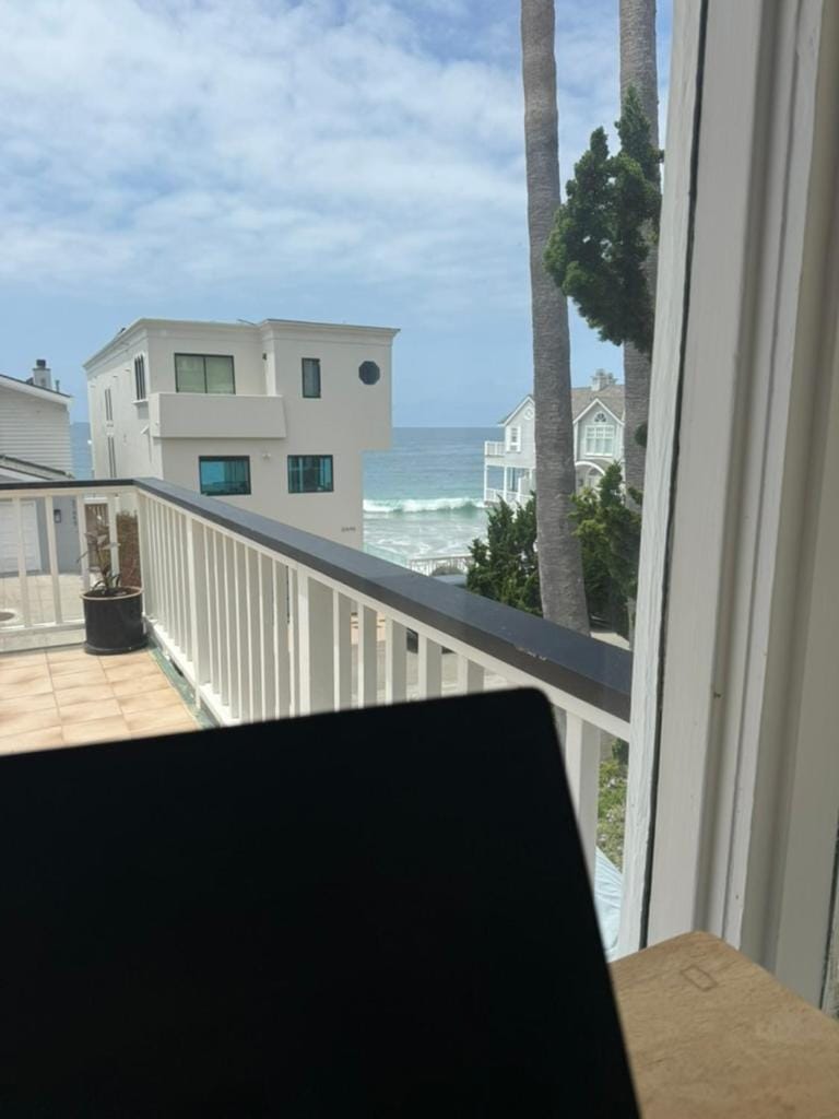 Malibu Surf Cottage on Lechuza Beach Vacation rental in Malibu