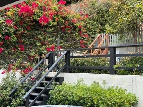 Malibu Surf Cottage on Lechuza Beach Vacation rental in Malibu