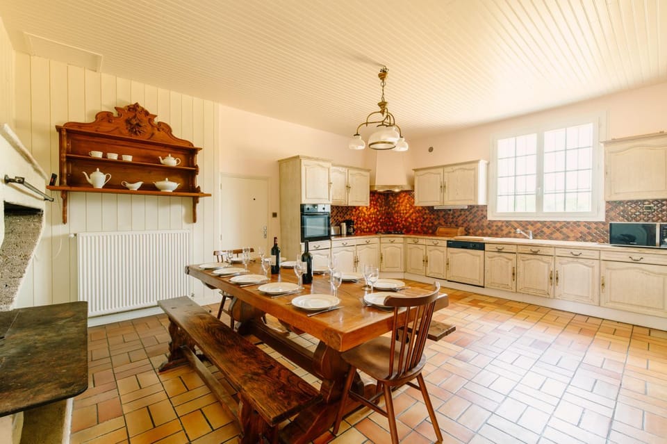 Chambres dans Château au coeur des vignes Vacation rental in Nouvelle-Aquitaine