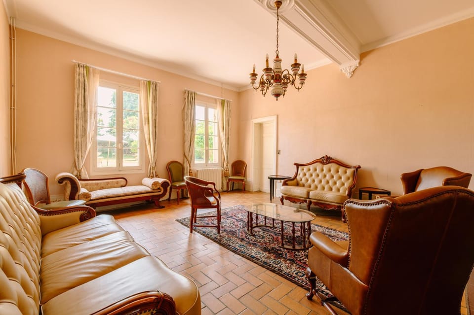 Chambres dans Château au coeur des vignes Vacation rental in Nouvelle-Aquitaine