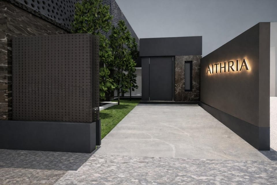 Property building, Facade/entrance
