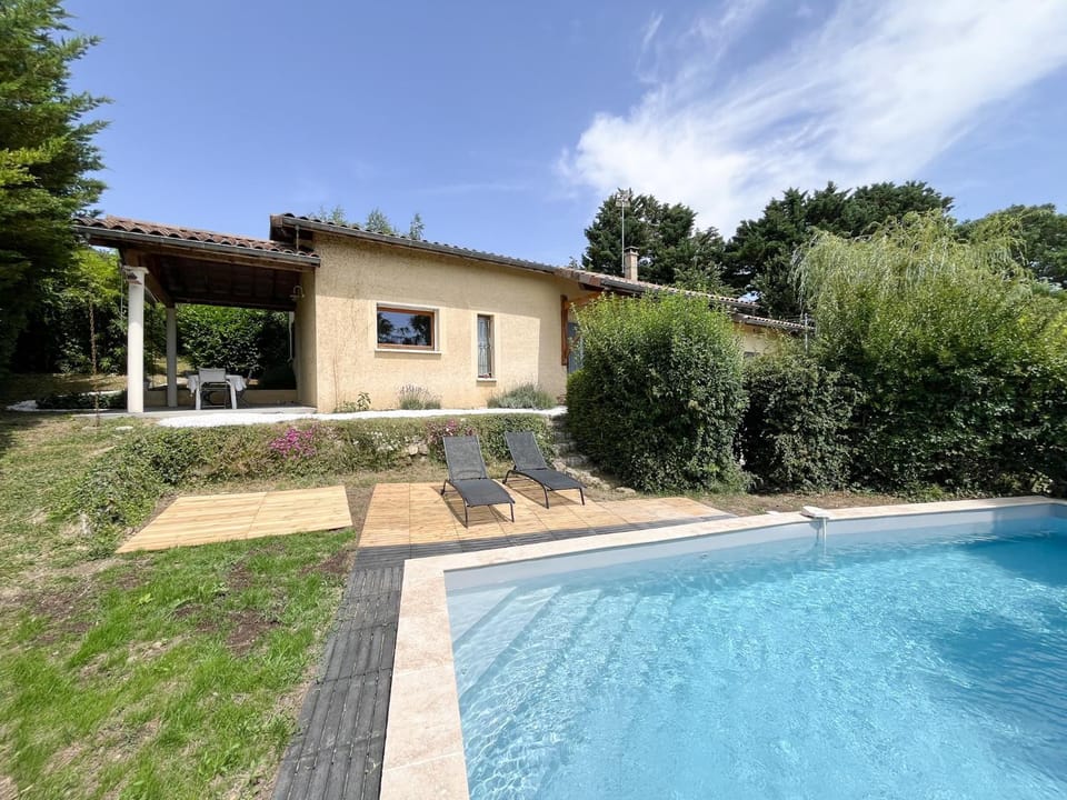 Garden, Garden, Swimming pool, Swimming pool
