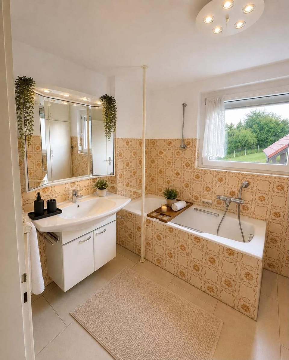 Bathroom, Bath