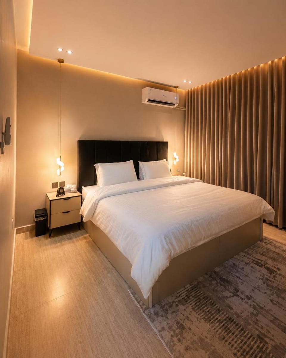 Modern Stay Near Marriott Radisson & KFMC Riyadh Apartment in Riyadh