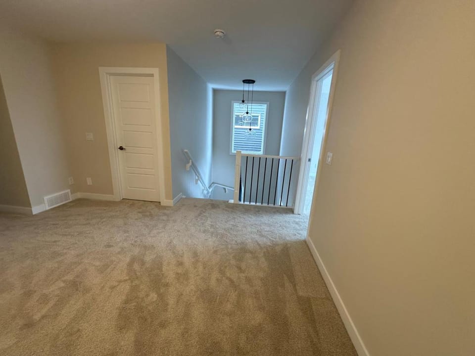 Full AC Brand New Home 3 Bedroom House in Airdrie