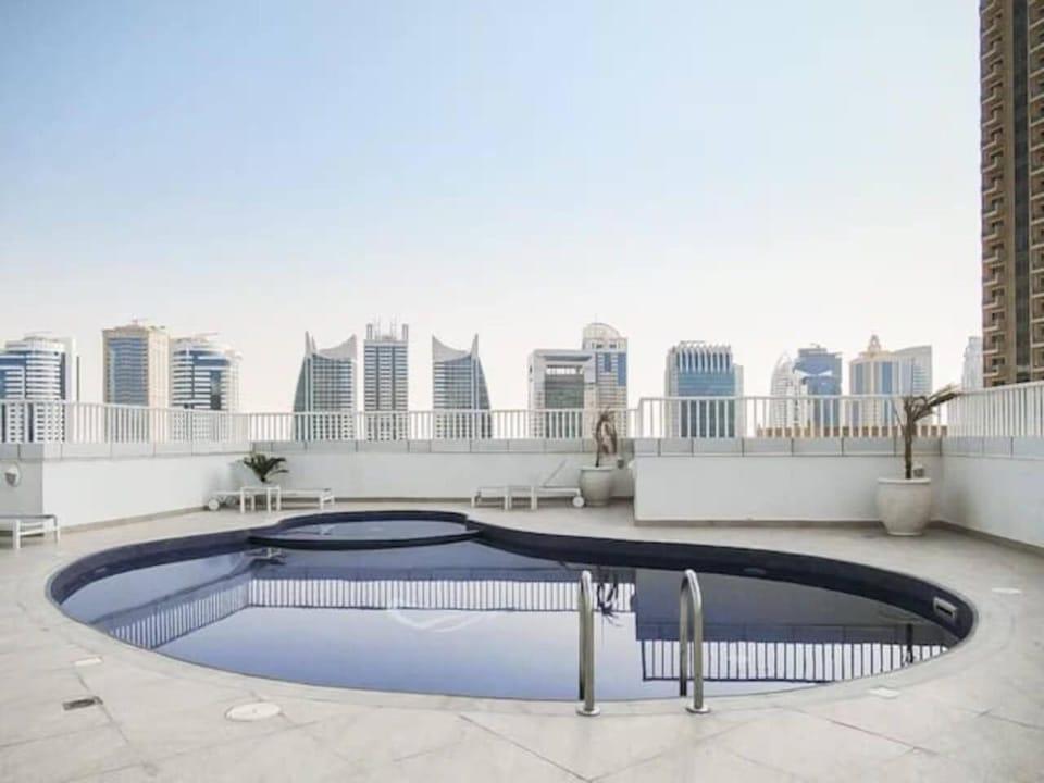 FIRST CLASS 2BR Luxury Marina View Retreat Apartment in Dubai