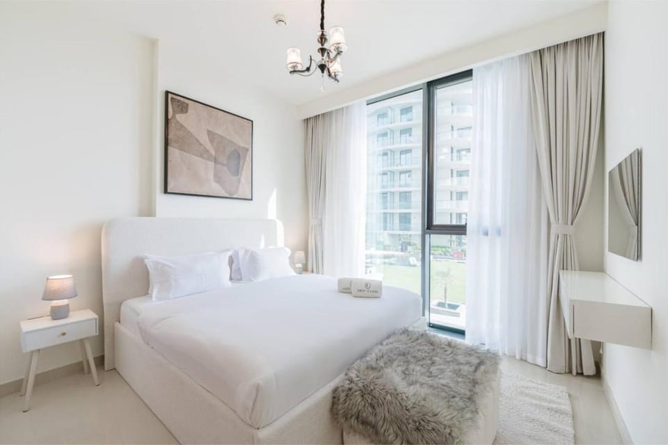 FIRST CLASS 1BR Beachfront Bliss Oasis Apartment in Ras al Khaimah