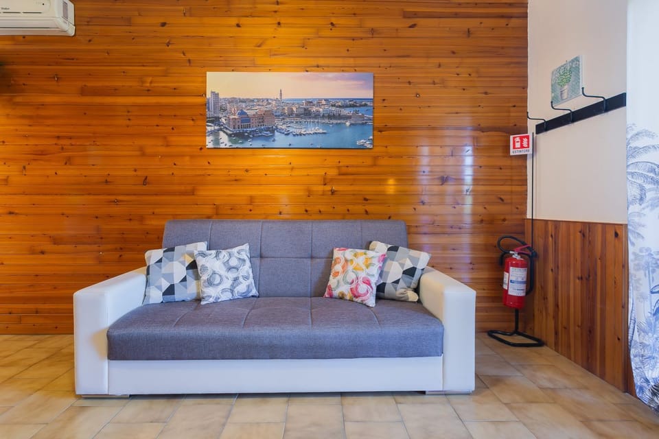 Dimora Levante - Pool & Tennis Apartment in Bari