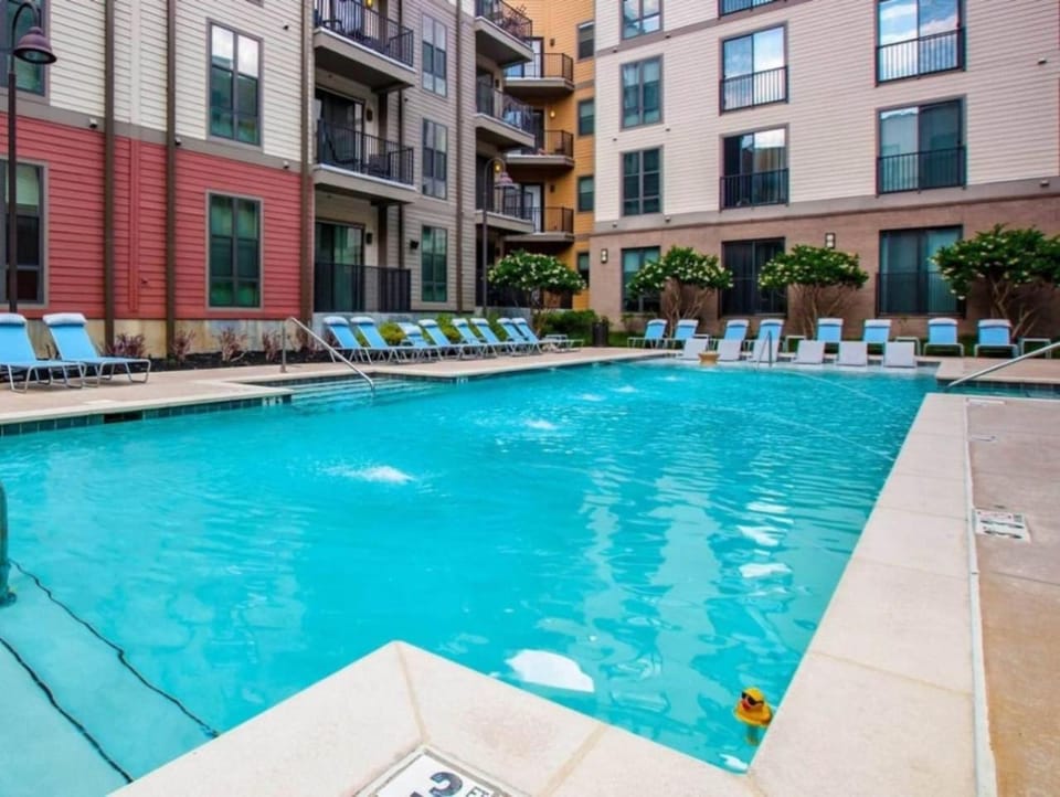 Iron City Retreat Modern 2BR Stay 4 Apartment in Birmingham