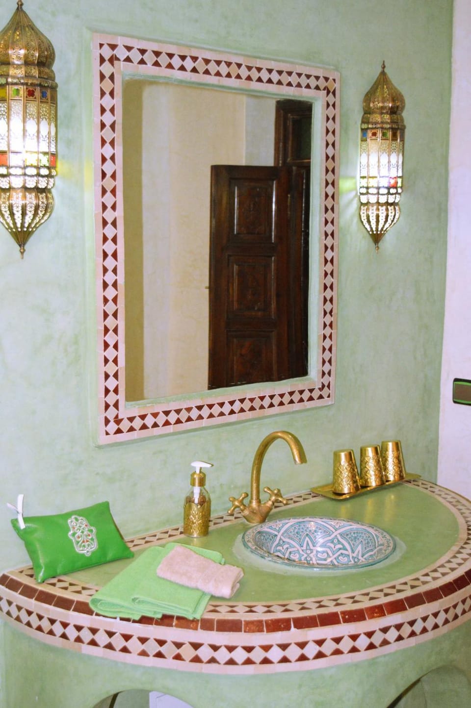 Shower, Bathroom, Bedroom