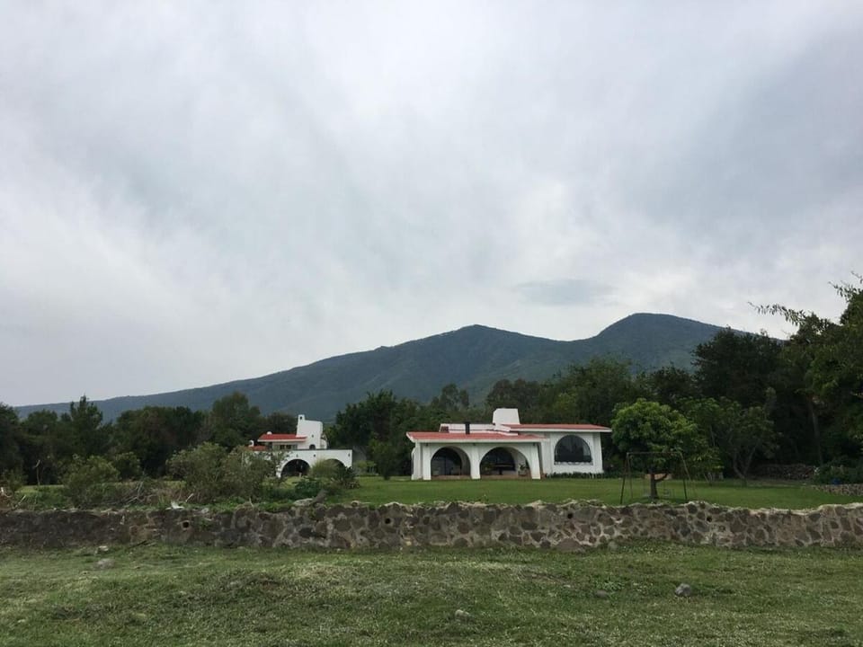 Beautiful house in Chapala with a pool House in Chapala